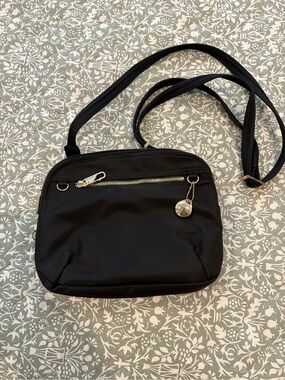 Travelon bag